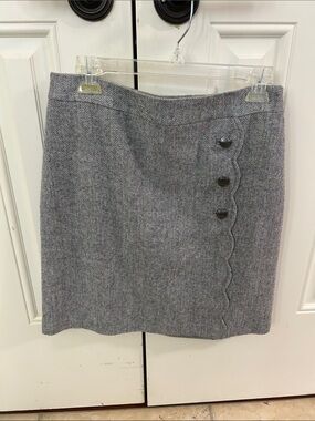 NWT Talbots Petite Wool-Blend Gray Herringbone Skirt with Side Button Detail